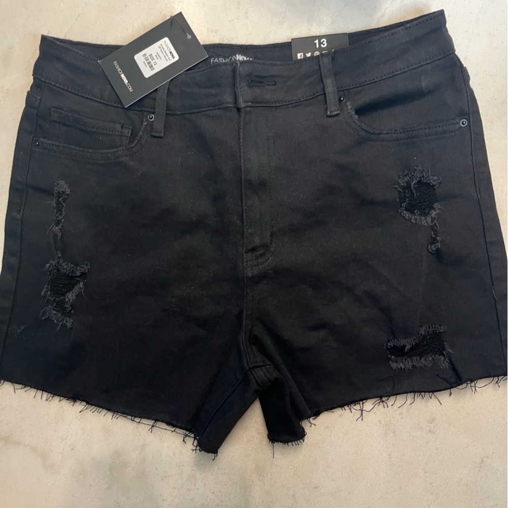 Fashion Nova Denim shorts